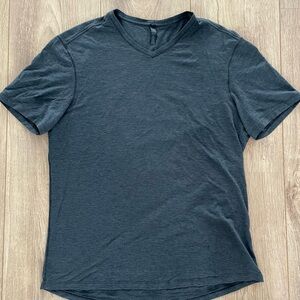 Lululemon 5 Year Basic T-shirt V-Neck Heathered Gray XL